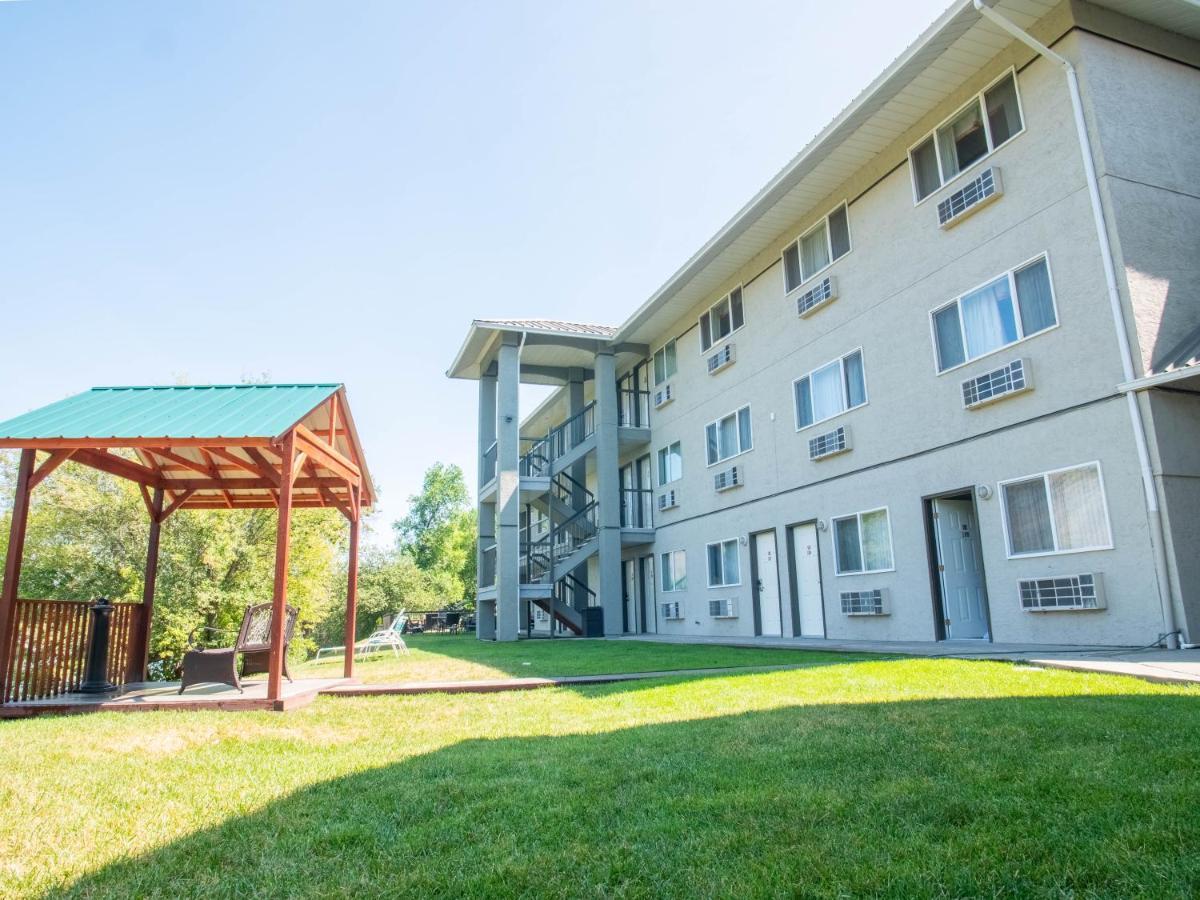 Riverland Inn & Suites Κάμλουπς Εξωτερικό φωτογραφία