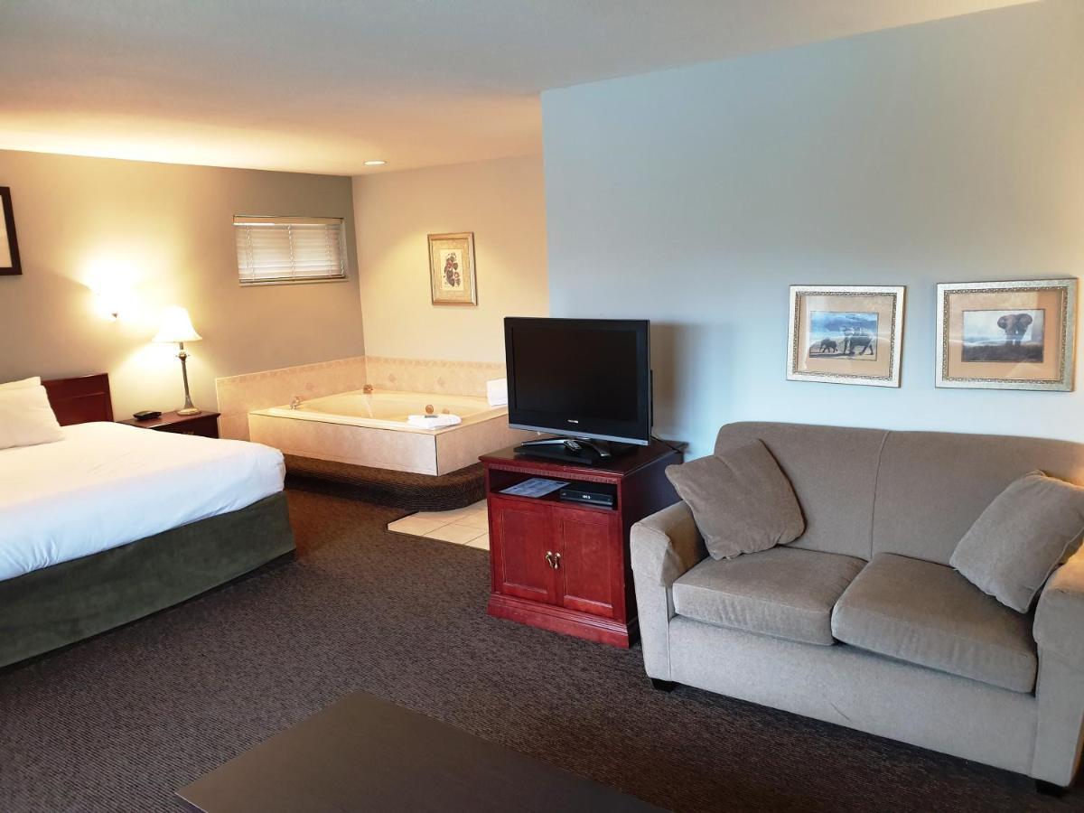 Riverland Inn & Suites Κάμλουπς Εξωτερικό φωτογραφία
