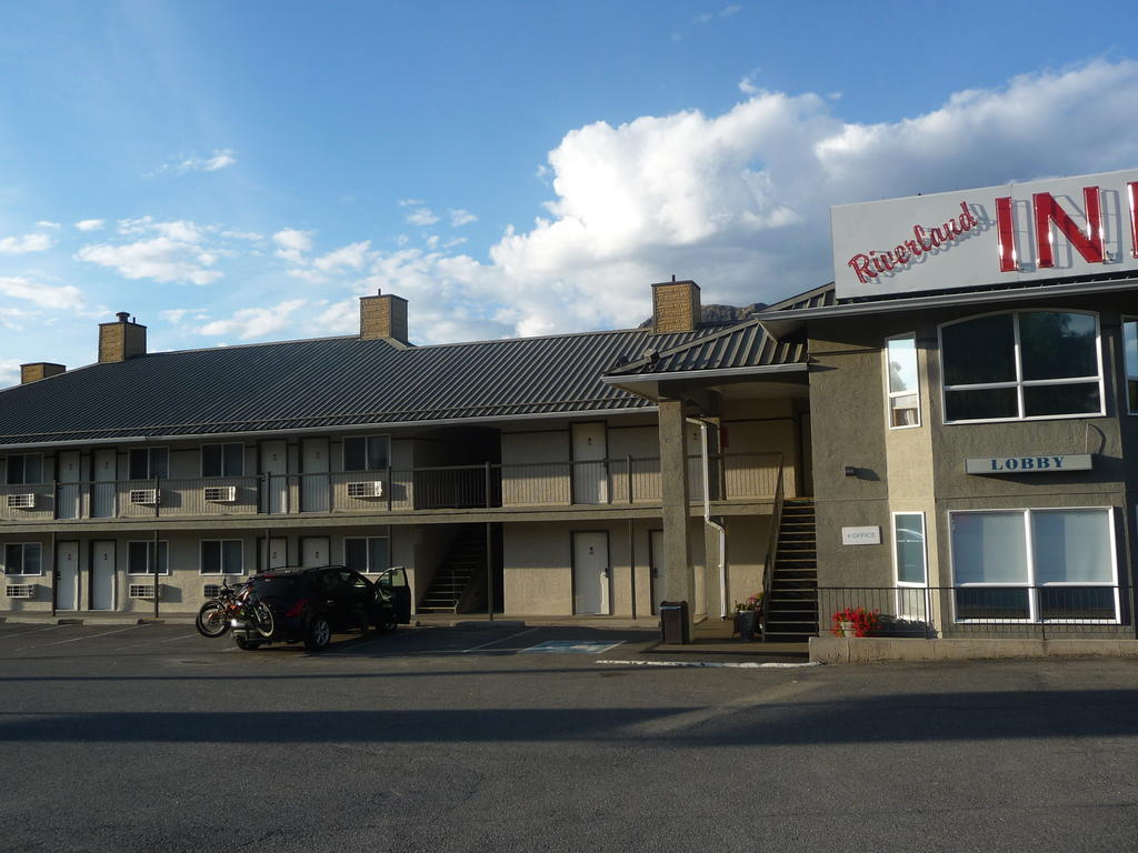 Riverland Inn & Suites Κάμλουπς Εξωτερικό φωτογραφία